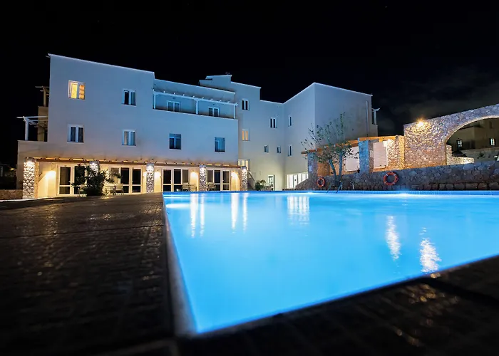 Hotell Gin Wellness Pýrgos