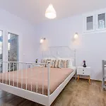 Hotel Gin Wellness Pýrgos