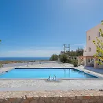 Gin Wellness Hotel *
